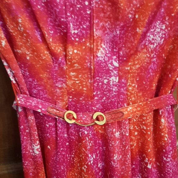 Vintage Midi Dress - Picture 7 of 9